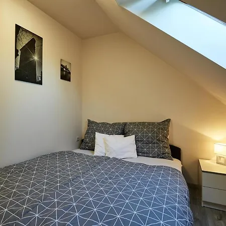 Apartman óvár *